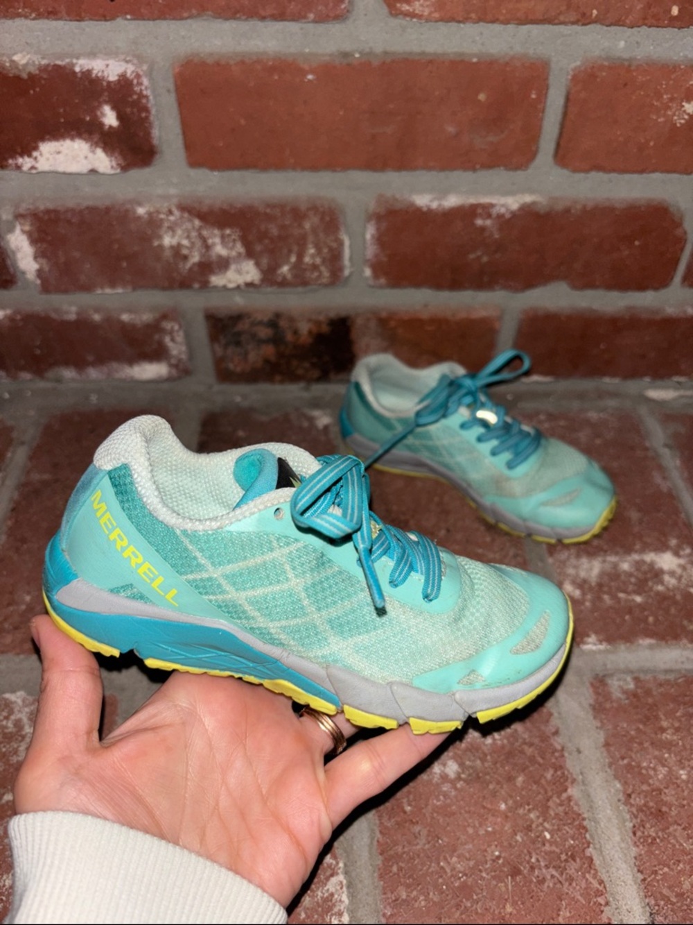 Merrell Bare Access Teal and Yellow Trail Sneakers Girl’s Size 10.5M
